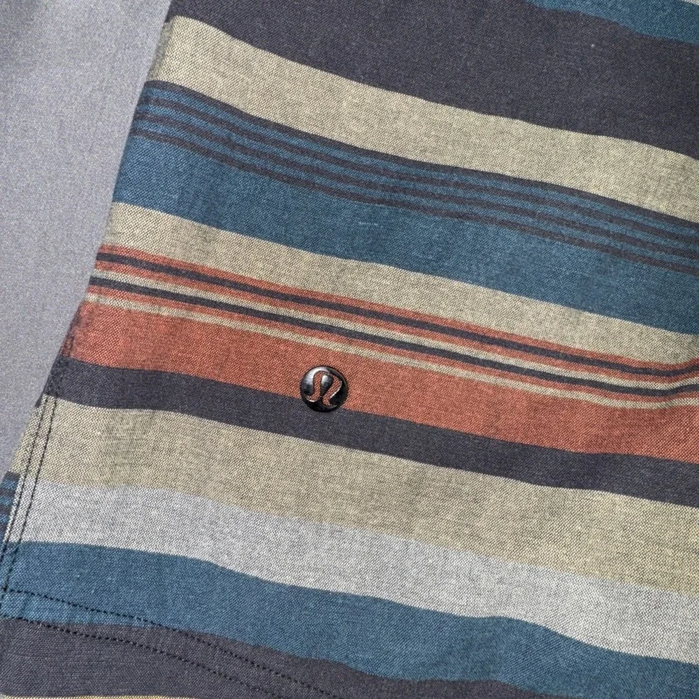 Lululemon Athletica‎ Men's 38 Shorts Commission Stripe Multicolor Casual Golf